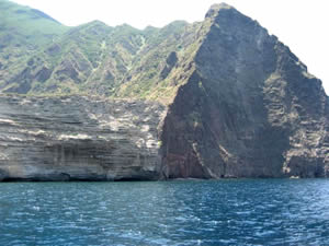 The amazing Aeolian Cliffs